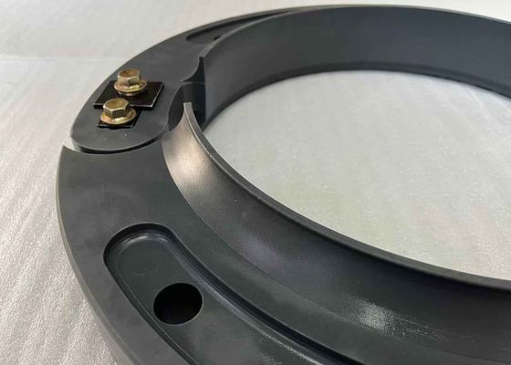 Hulpmiddel voor noodonderbreking bij banden met integratie van schimmel