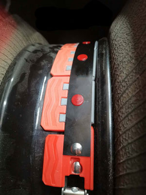 Het bedrijfsvoertuig stelt de Vlakke Banden van de Apparatenband voor Sharan Tiguan Touran Touareg 225/45ZR18 235/55R18 2 in werking